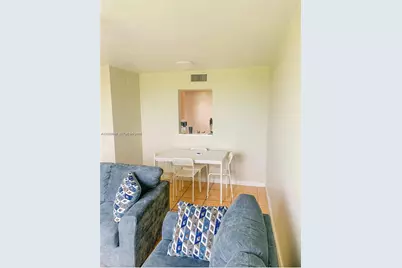 1740 NW N River Dr #623, Miami, FL 33125 - Photo 7