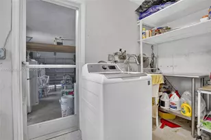 206 N 32nd Ave, Hollywood, FL 33021 - Photo 27