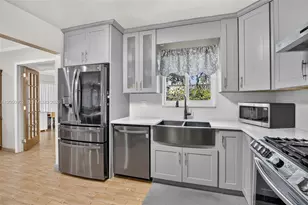 206 N 32nd Ave, Hollywood, FL 33021 - Photo 15