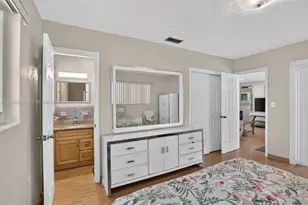 206 N 32nd Ave, Hollywood, FL 33021 - Photo 19