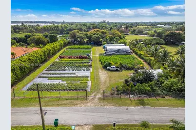 194Xx SW 204 S, Homestead, FL 33187 - Photo 11