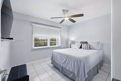 1300 SW 125th Ave #406K, Pembroke Pines, FL 33027 - Photo 13