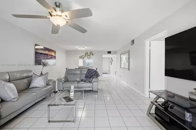 1300 SW 125th Ave #406K, Pembroke Pines, FL 33027 - Photo 7