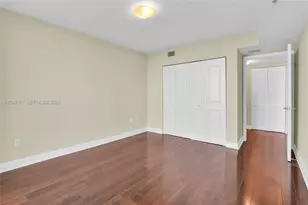 2681 N Flamingo Rd, Sunrise, FL 33323 - Photo 23