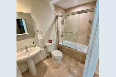 1331 Brickell Bay Dr #201, Miami, FL 33131 - Photo 9