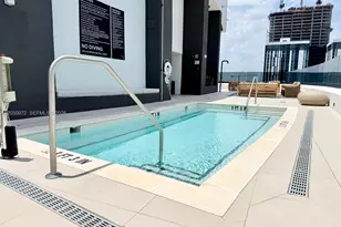 225 N Miami Ave, Miami, FL 33128 - Photo 11