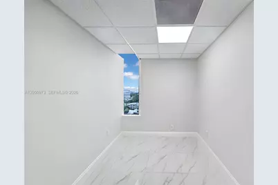 12550 Biscayne Blvd #702, North Miami, FL 33181 - Photo 5