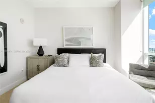 18201 Collins Ave, Sunny Isles Beach, FL 33160 - Photo 19