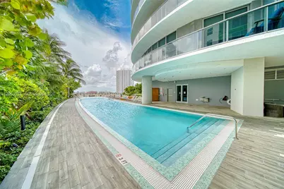 488 NE 18th St #2002, Miami, FL 33132 - Photo 19