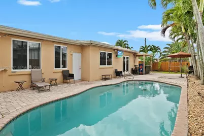 2251 NW 87th Ave, Pembroke Pines, FL 33024 - Photo 21