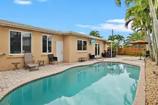 2251 NW 87th Ave, Pembroke Pines, FL 33024 - Photo 21