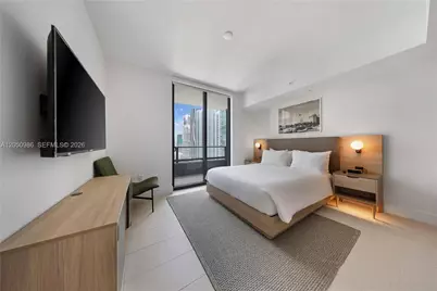 159 NE 6 Street #2402, Miami, FL 33132 - Photo 11