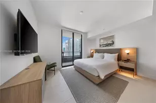 159 NE 6th St, Miami, FL 33132 - Photo 11