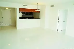 1800 N Bayshore Dr, Miami, FL 33132 - Photo 3