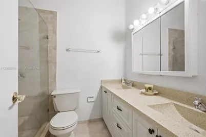 10231 Buttercup Ct, Pembroke Pines, FL 33026 - Photo 17