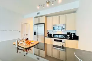 79 SW 12th St, Miami, FL 33130 - Photo 21