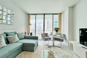 79 SW 12th St, Miami, FL 33130 - Photo 3
