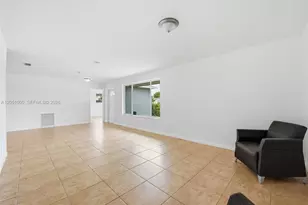 2901 Cleveland St, Hollywood, FL 33020 - Photo 11