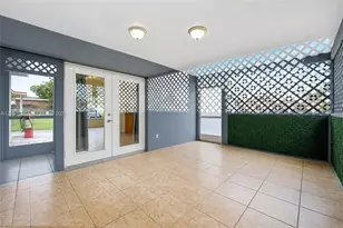 2901 Cleveland St, Hollywood, FL 33020 - Photo 29