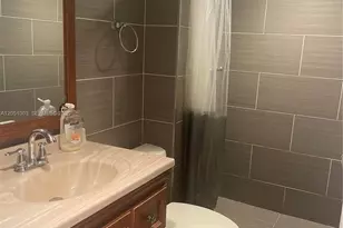 2350 NE 135th St, North Miami, FL 33181 - Photo 25