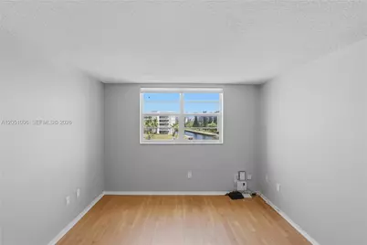 2851 Leonard Dr #J402, Aventura, FL 33160 - Photo 21