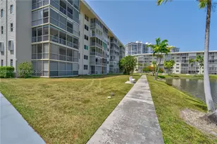 2851 Leonard Dr, Aventura, FL 33160 - Photo 33