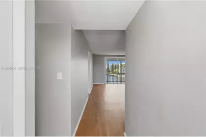 2851 Leonard Dr #J402, Aventura, FL 33160 - Photo 9