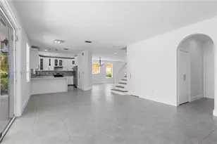 4303 Diamond Row, Weston, FL 33331 - Photo 9