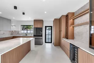 1760 SW 16th Ter, Miami, FL 33145 - Photo 13