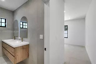 1760 SW 16th Ter, Miami, FL 33145 - Photo 31