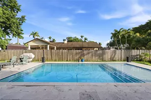 11980 SW 99th St, Miami, FL 33186 - Photo 33