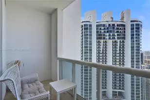 18201 Collins Ave, Sunny Isles Beach, FL 33160 - Photo 13