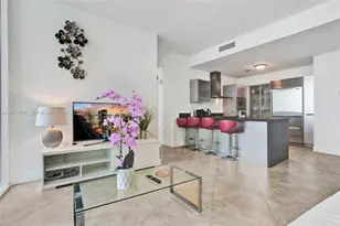 18201 Collins Ave, Sunny Isles Beach, FL 33160 - Photo 9