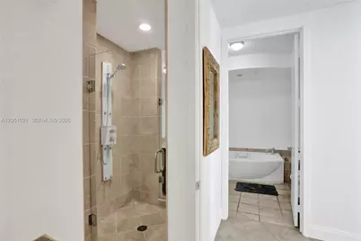18201 Collins Ave #4705, Sunny Isles Beach, FL 33160 - Photo 41