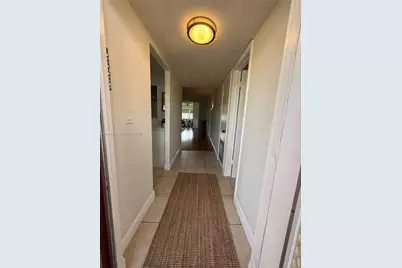 9540 Sunrise Lakes Blvd #208, Sunrise, FL 33322 - Photo 7