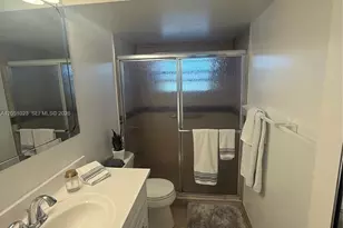 9540 Sunrise Lakes Blvd, Sunrise, FL 33322 - Photo 19