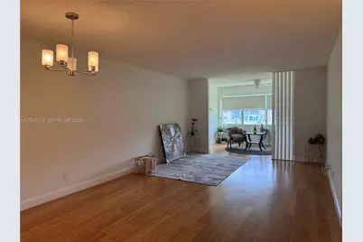 9540 Sunrise Lakes Blvd #208, Sunrise, FL 33322 - Photo 9
