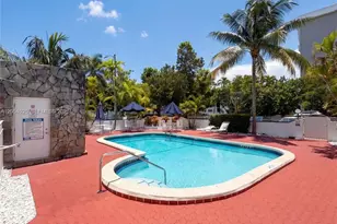 1075 93rd St, Bay Harbor Islands, FL 33154 - Photo 15