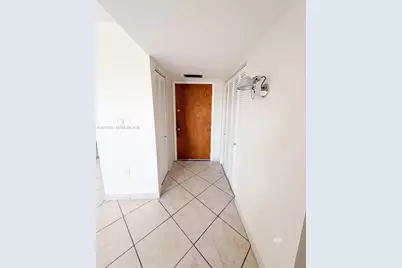 1075 93rd St #401, Bay Harbor Islands, FL 33154 - Photo 3