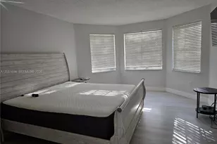 150 NW 151st Ave, Pembroke Pines, FL 33028 - Photo 9