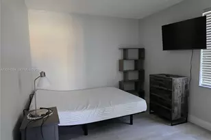 150 NW 151st Ave, Pembroke Pines, FL 33028 - Photo 15