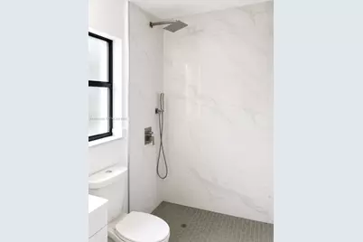 1010 NE 16th St #1, Fort Lauderdale, FL 33304 - Photo 3
