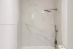 1010 NE 16th St, Fort Lauderdale, FL 33304 - Photo 5
