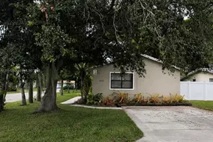 1010 NE 16th St, Fort Lauderdale, FL 33304 - Photo 9