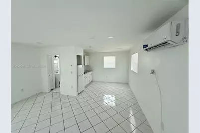 8301 SW 19th St #ADU, Miami, FL 33155 - Photo 5