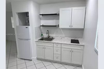 8301 SW 19th St #ADU, Miami, FL 33155 - Photo 3
