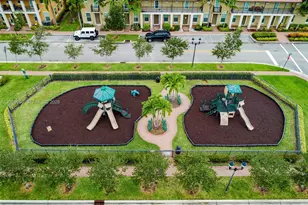 1213 SW 147th Ave, Pembroke Pines, FL 33027 - Photo 3
