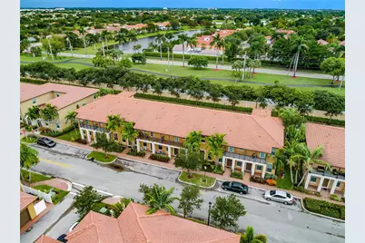 1213 SW 147th Ave, Pembroke Pines, FL 33027 - Photo 5