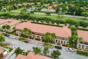 1213 SW 147th Ave, Pembroke Pines, FL 33027 - Photo 5