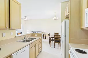 6001 SW 70th St, South Miami, FL 33143 - Photo 9